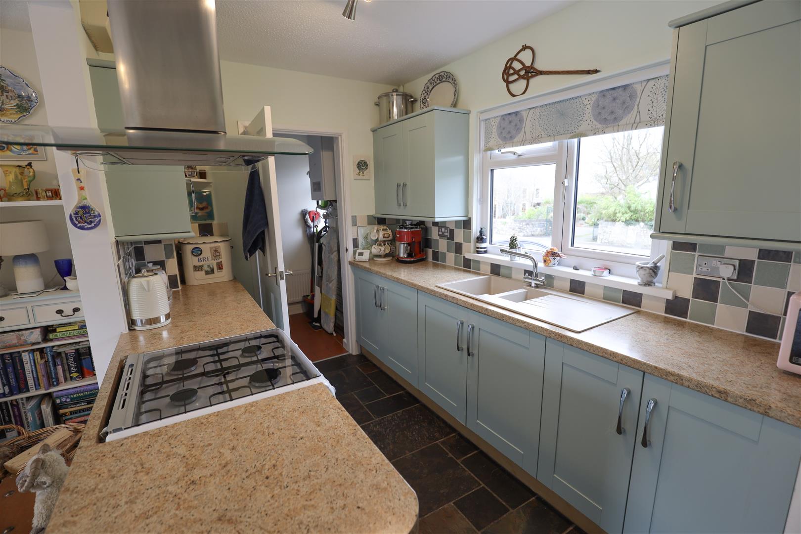 10 Ewenny Road, Wick, Nr Cowbridge, Vale of Glamorgan, CF71 7QA